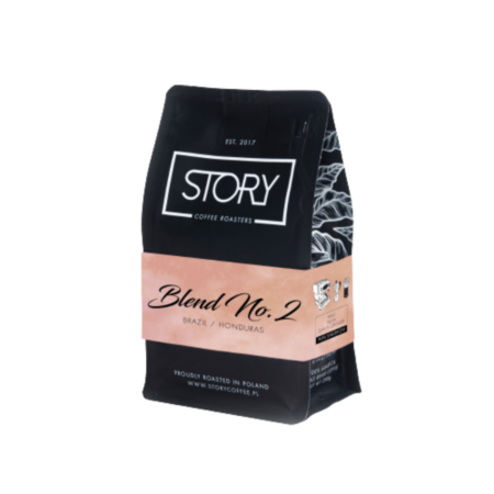 Czarne opakowanie kawy Blend no 2 od Story Coffee Roasters z różową etykietą