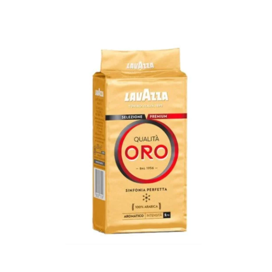 złote opakowanie mielonej kawy Lavazza Oro 250g, na opakowaniu czerwony napis ORO i biały napis Lavazza